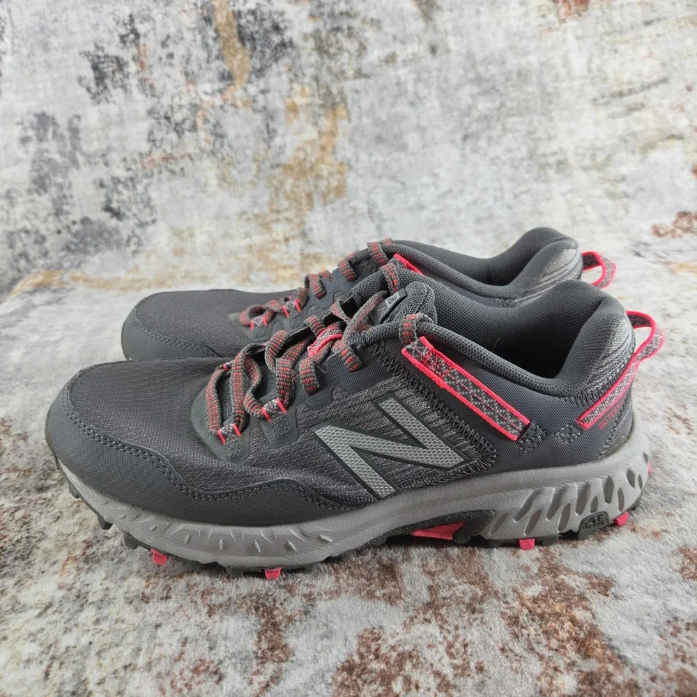 New Balance 410v6 Trail Running Shoes Womens‎ 7.5D Grey WT410SP6 All Terrain